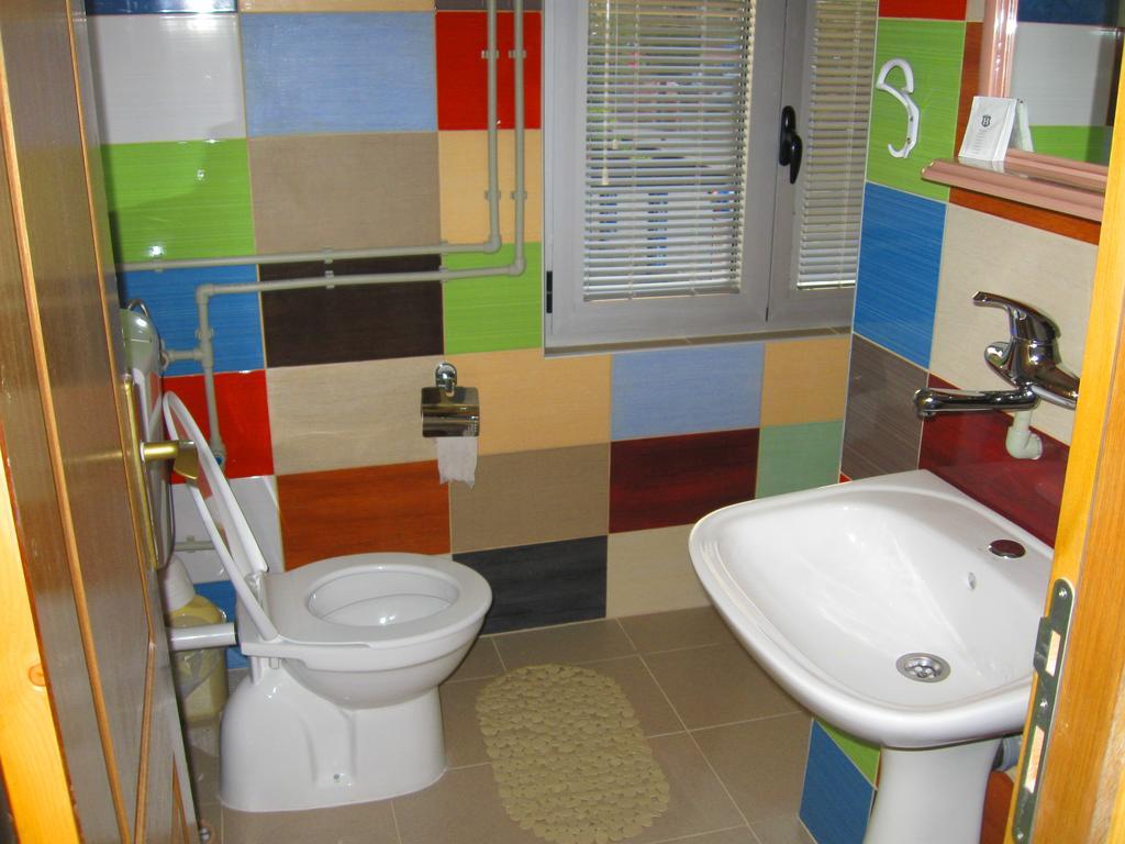 Amfora Rooms Caribrod Dimitrovgrad Værelse billede