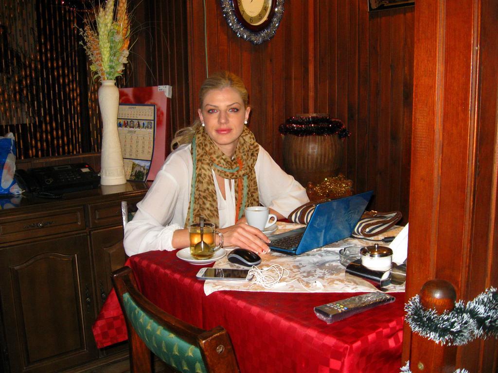Amfora Rooms Caribrod Dimitrovgrad Eksteriør billede