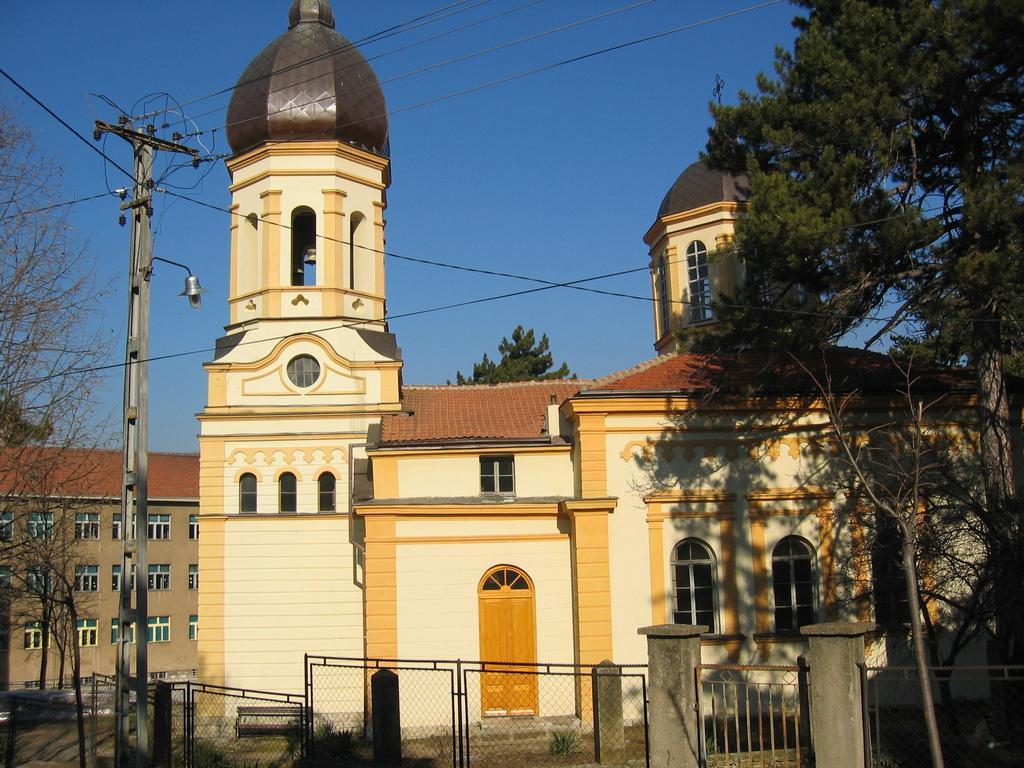 Amfora Rooms Caribrod Dimitrovgrad Eksteriør billede
